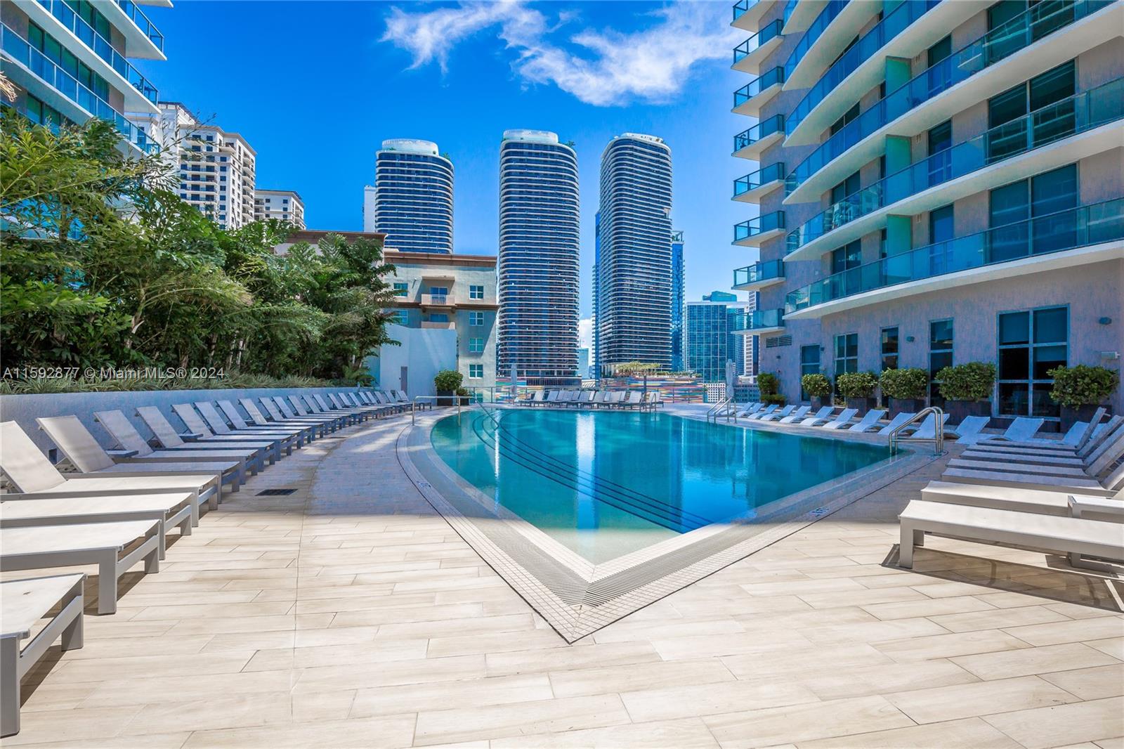 1100 S Miami Ave Unit: 702