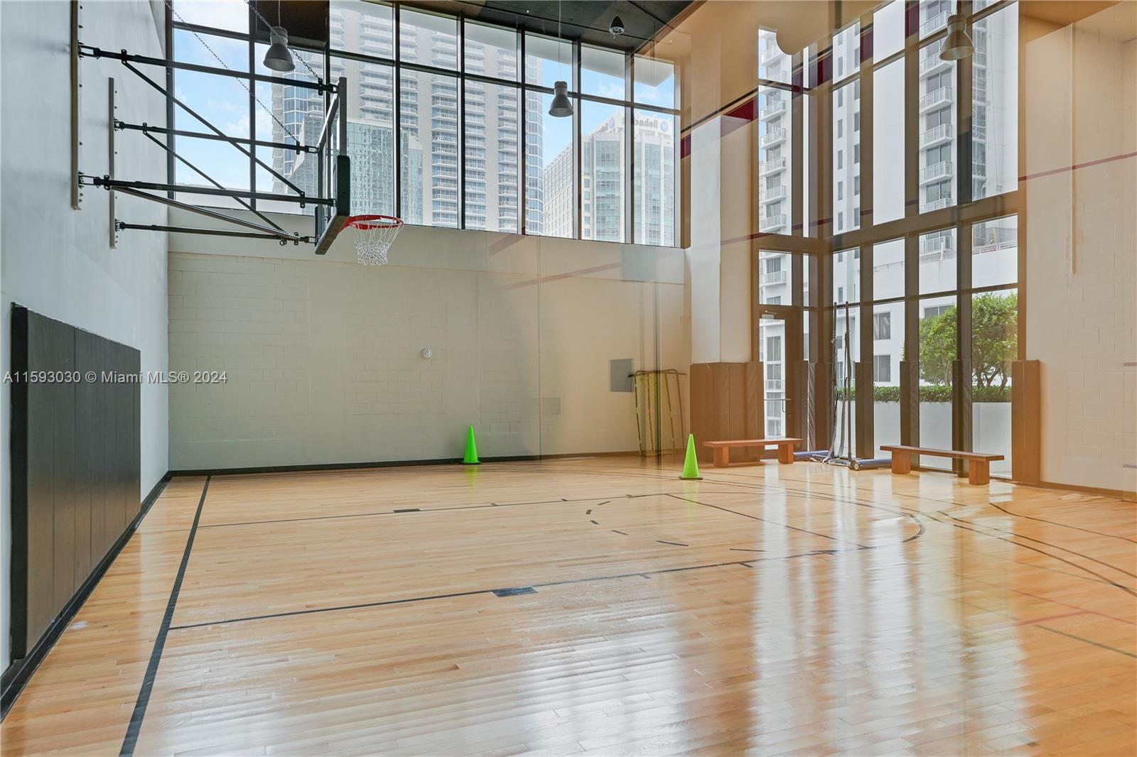 1010 Brickell Ave # 3007