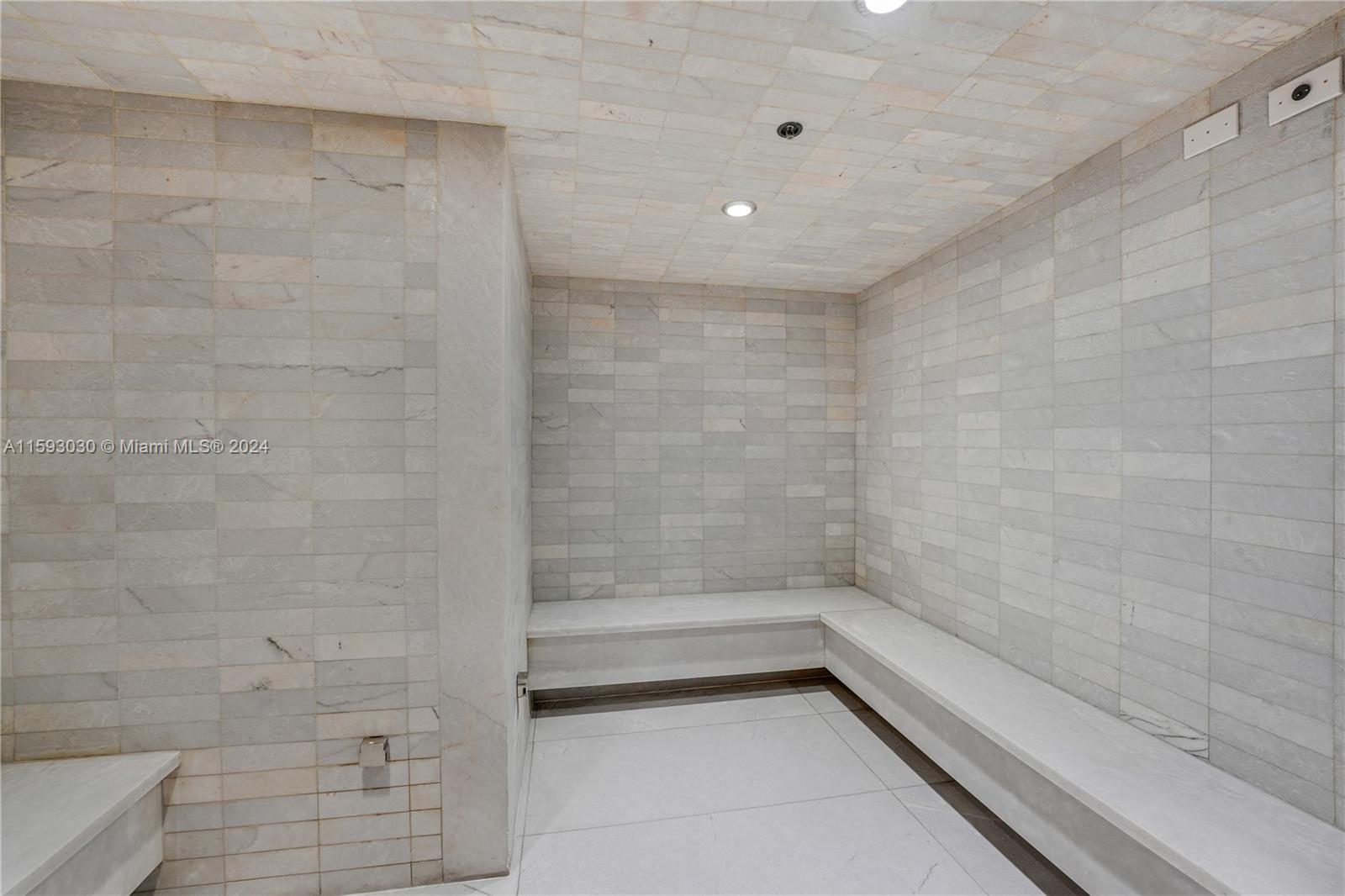1010 Brickell Ave # 3007