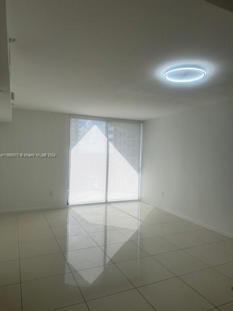 5252 NW 85th Ave # 907