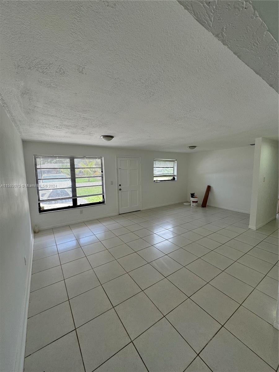 5704 Cody St # 5704