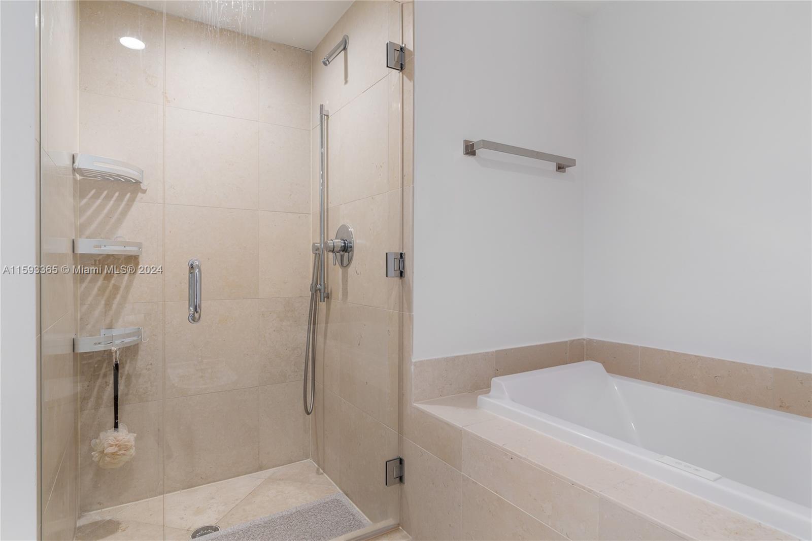 495 Brickell Ave # 4802