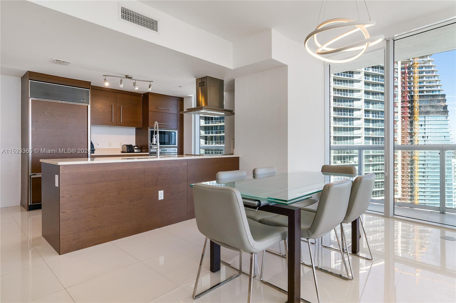 495 Brickell Ave # 4802
