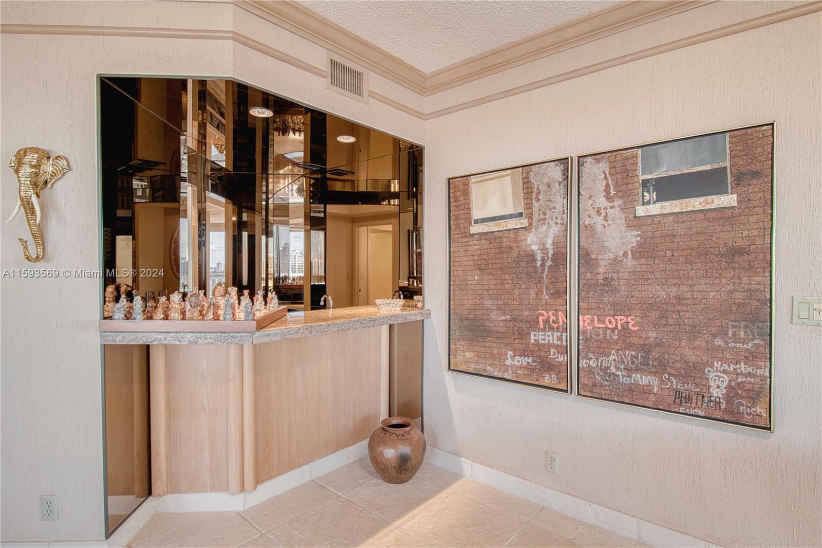 3000 Island Blvd # 1405