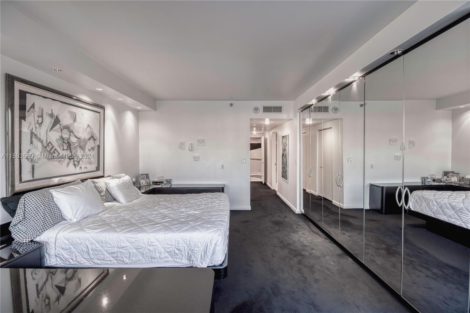 3000 Island Blvd # 1405