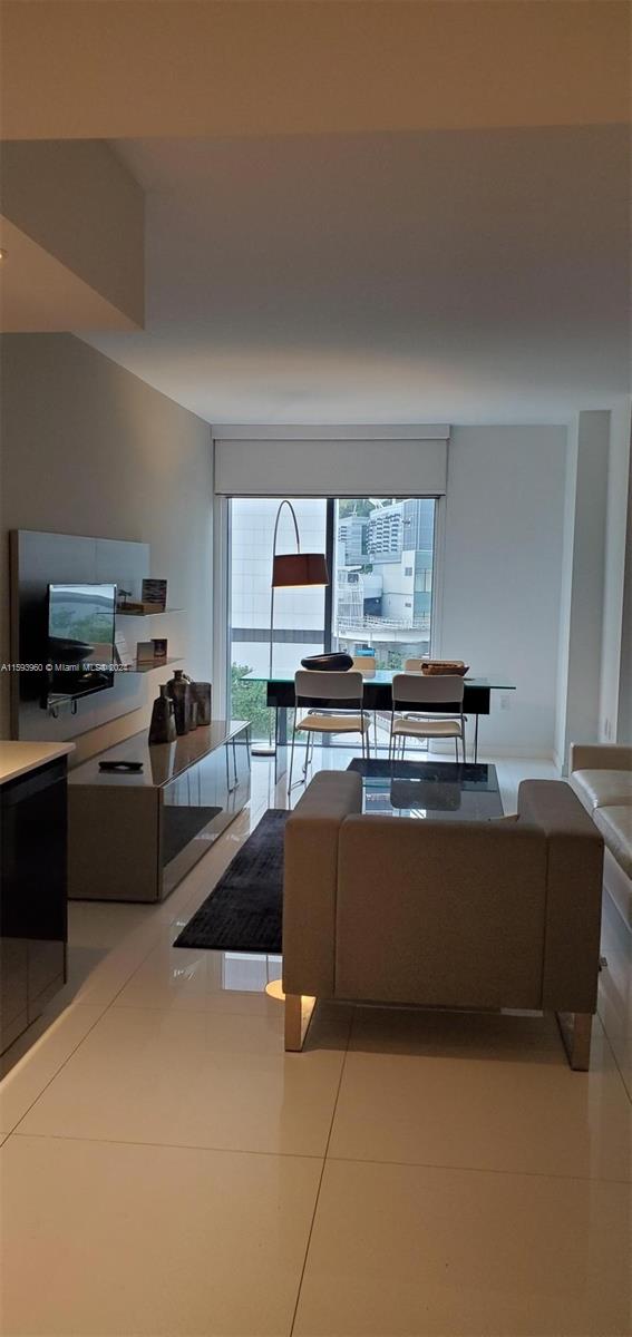 31 SE 6 STREET # 603