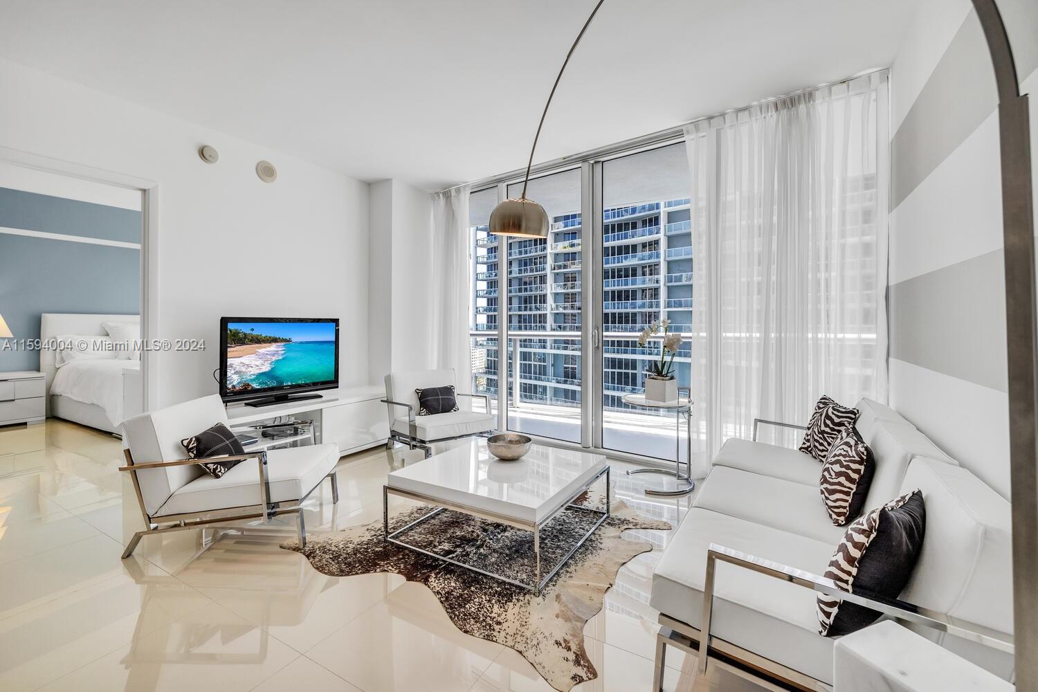 475 Brickell Ave # 2409