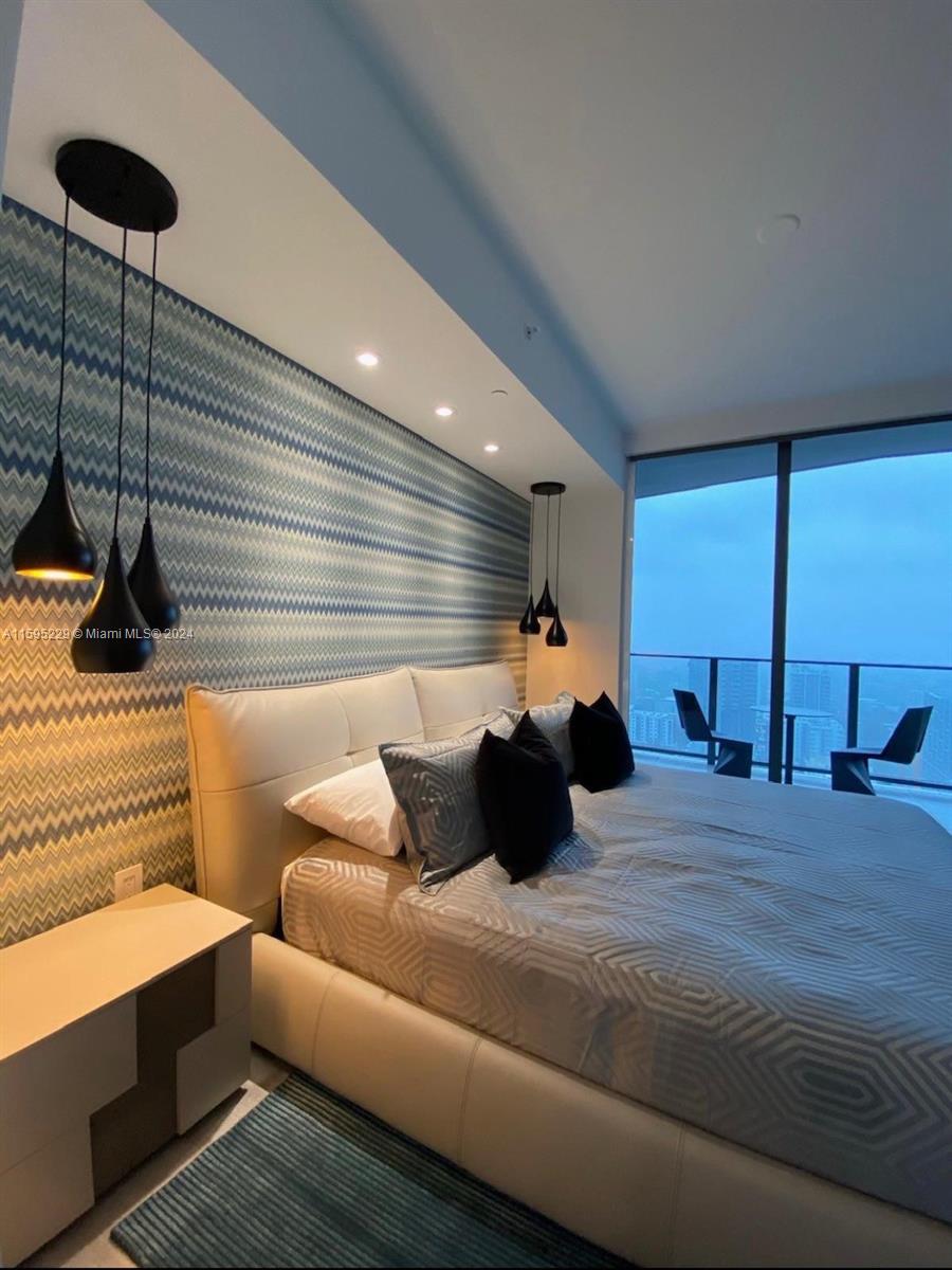 1000 Brickell Plz # 3308