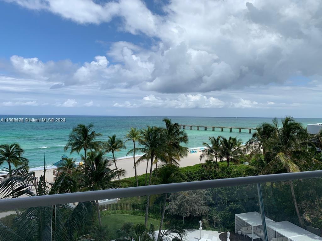 16901 Collins Ave # 502