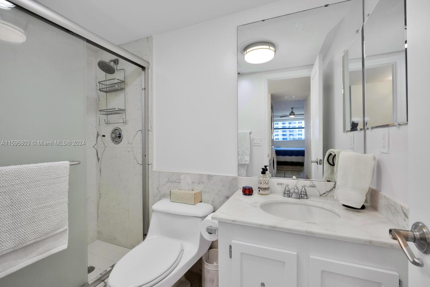 177 Ocean Lane Dr # 1009