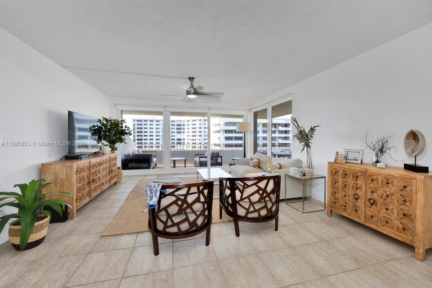 177 Ocean Lane Dr # 1009