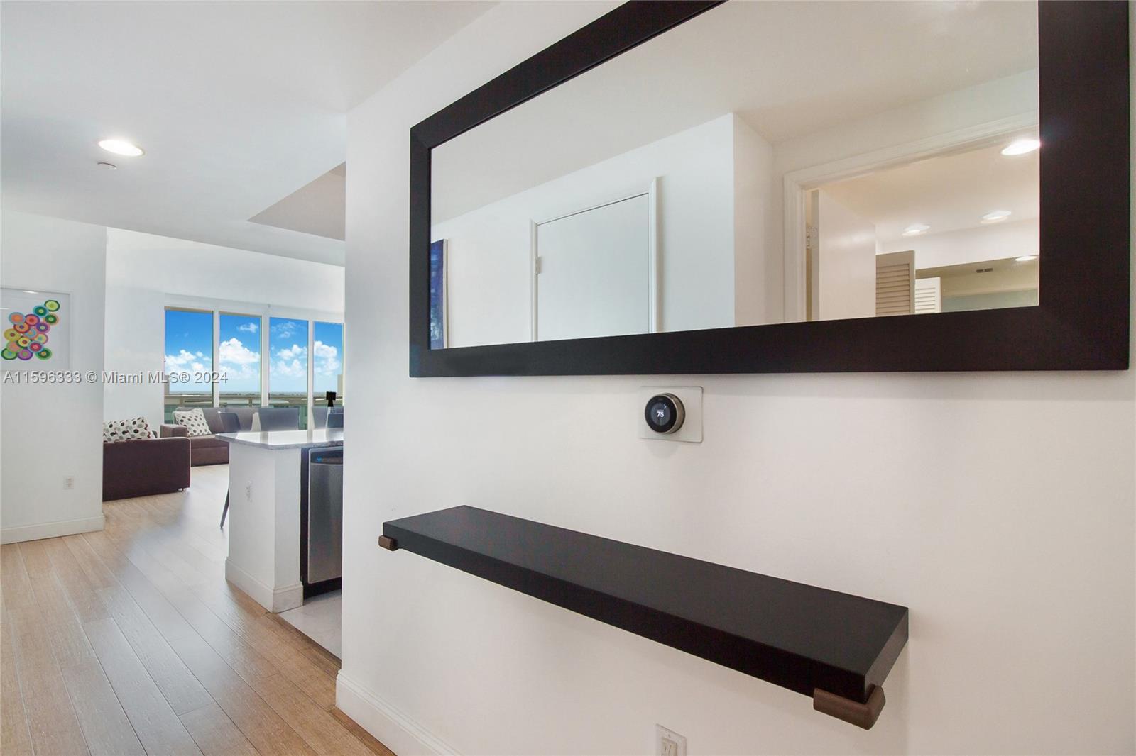 950 Brickell Bay Dr # 1911