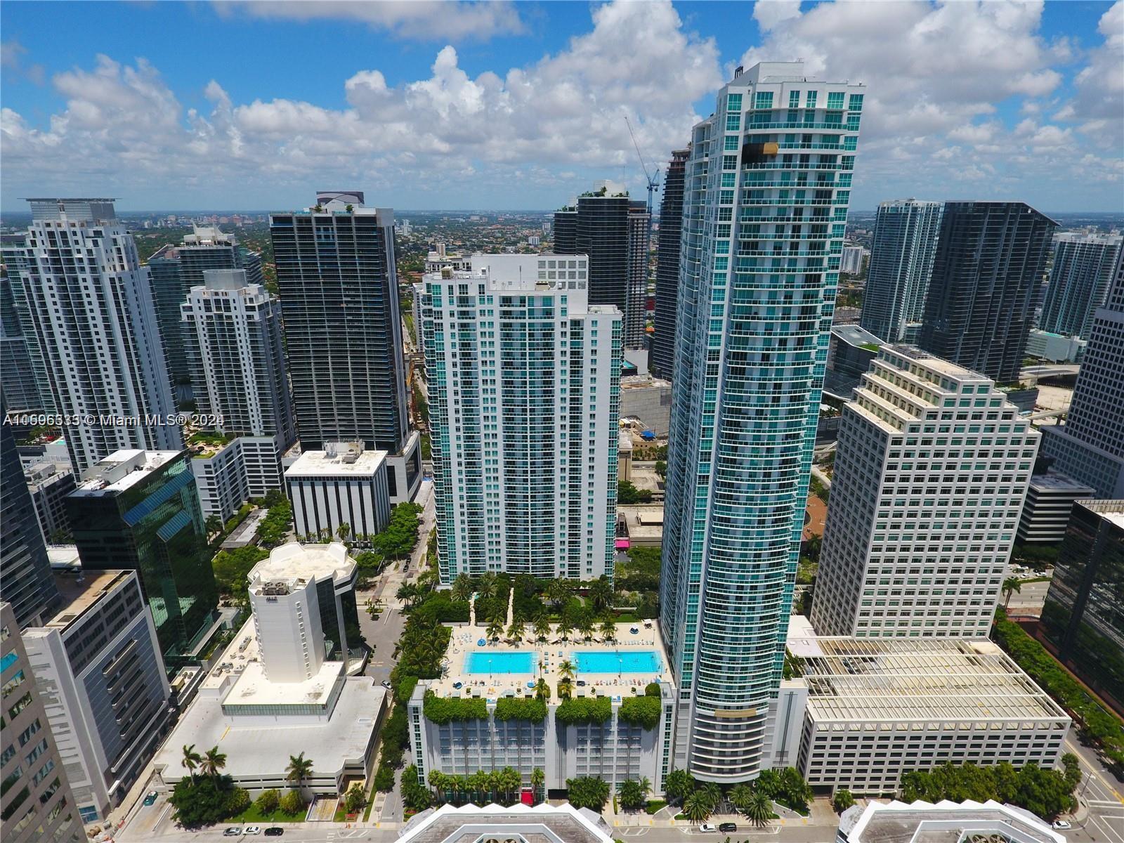950 Brickell Bay Dr # 1911