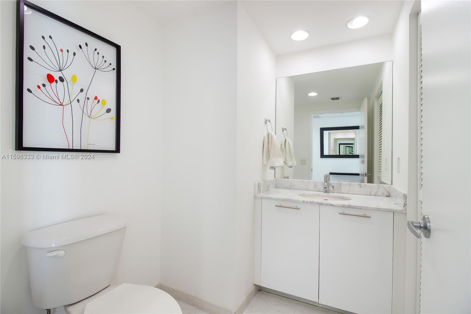 950 Brickell Bay Dr # 1911