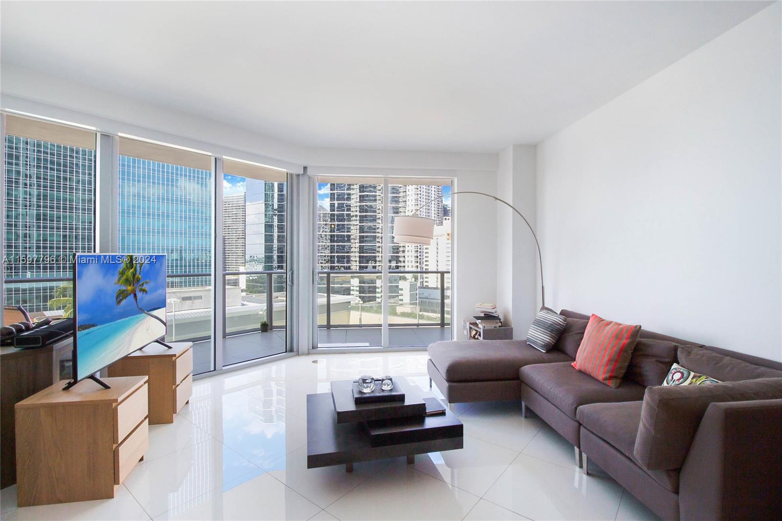 1300 Brickell Bay Dr # 1602