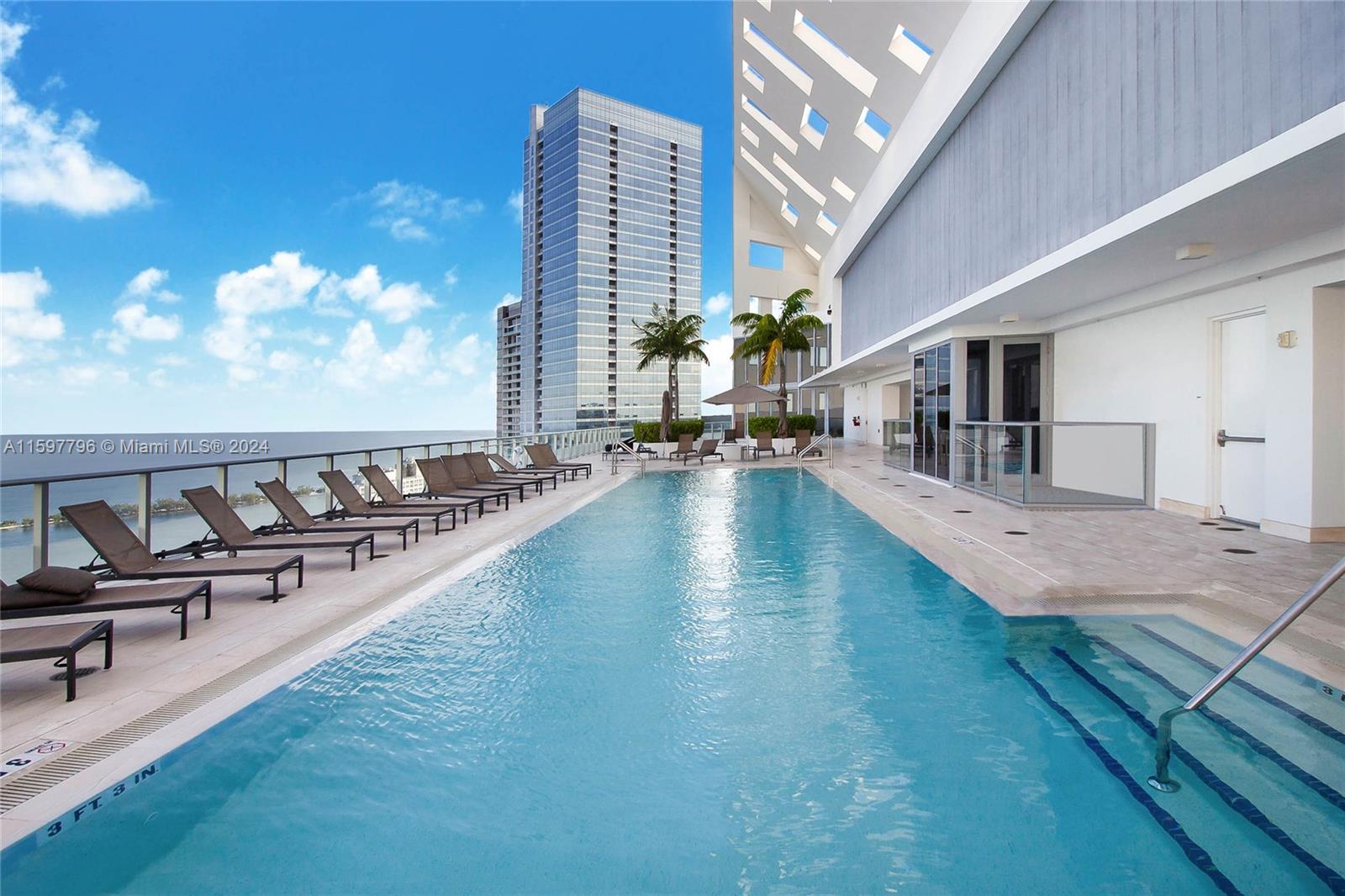 1300 Brickell Bay Dr # 1602