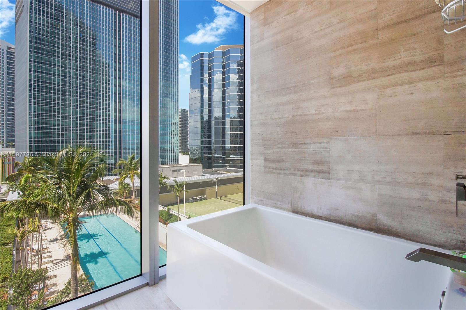 1300 Brickell Bay Dr # 1602