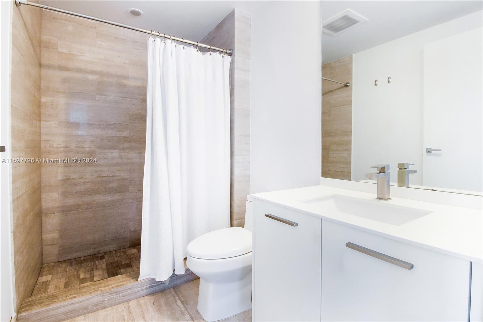1300 Brickell Bay Dr # 1602