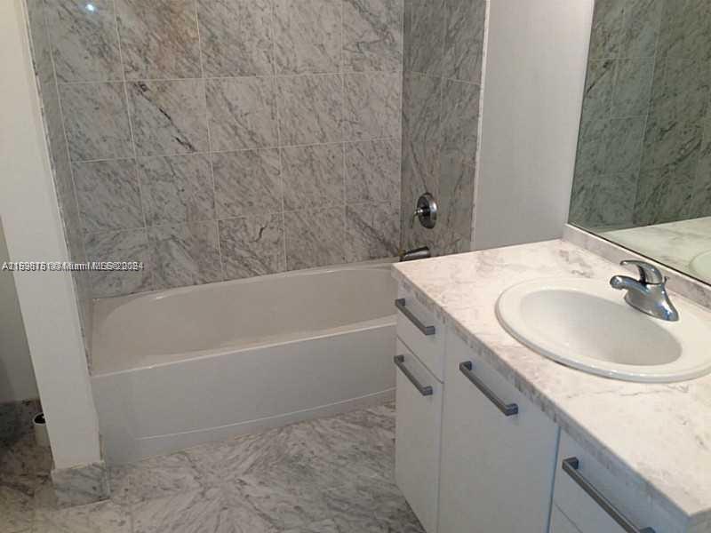 253 NE 2 ST # 332