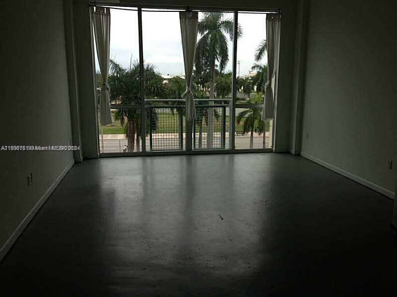 253 NE 2 ST # 332