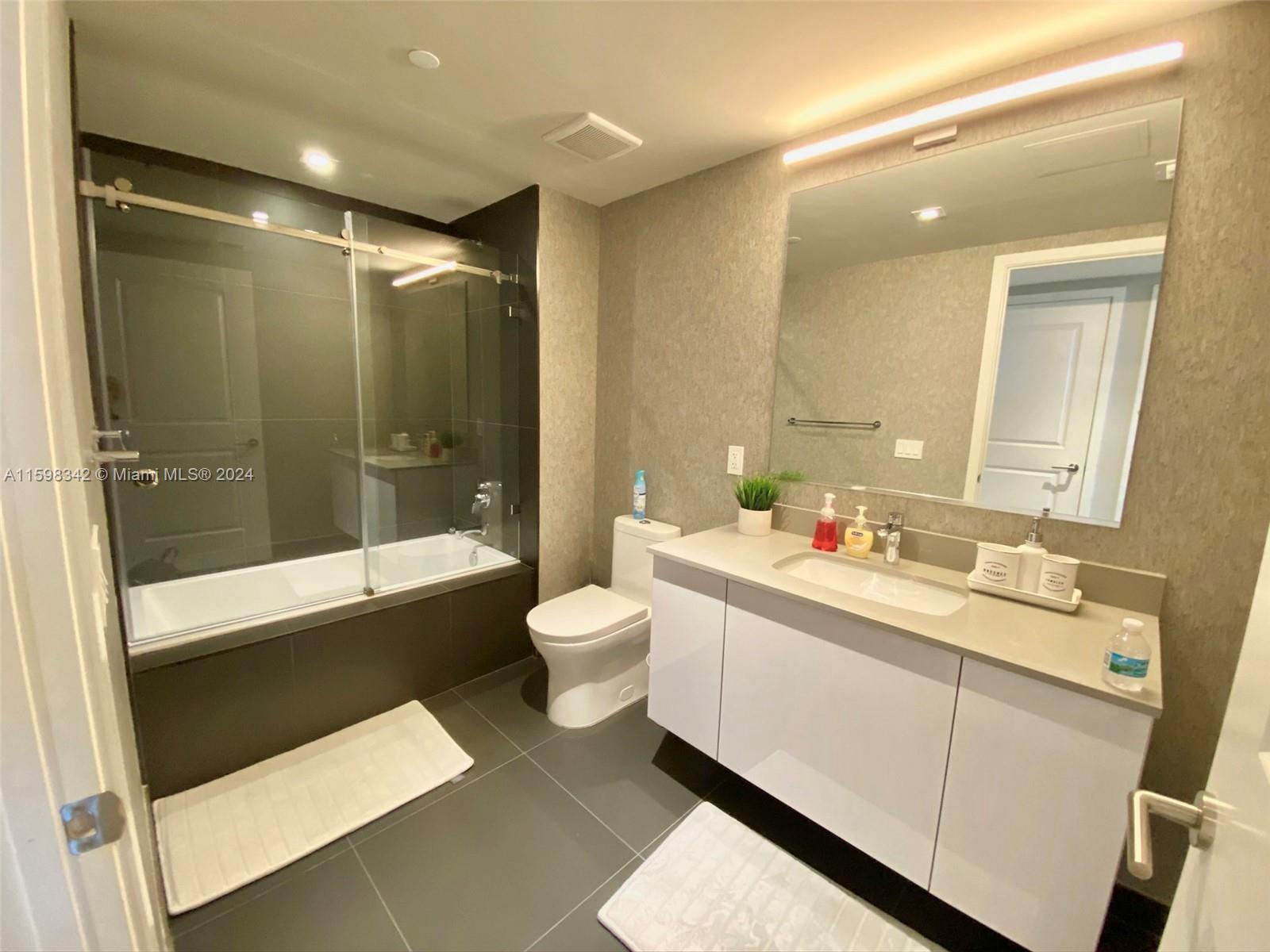 1600 NE 1st Ave # 1503