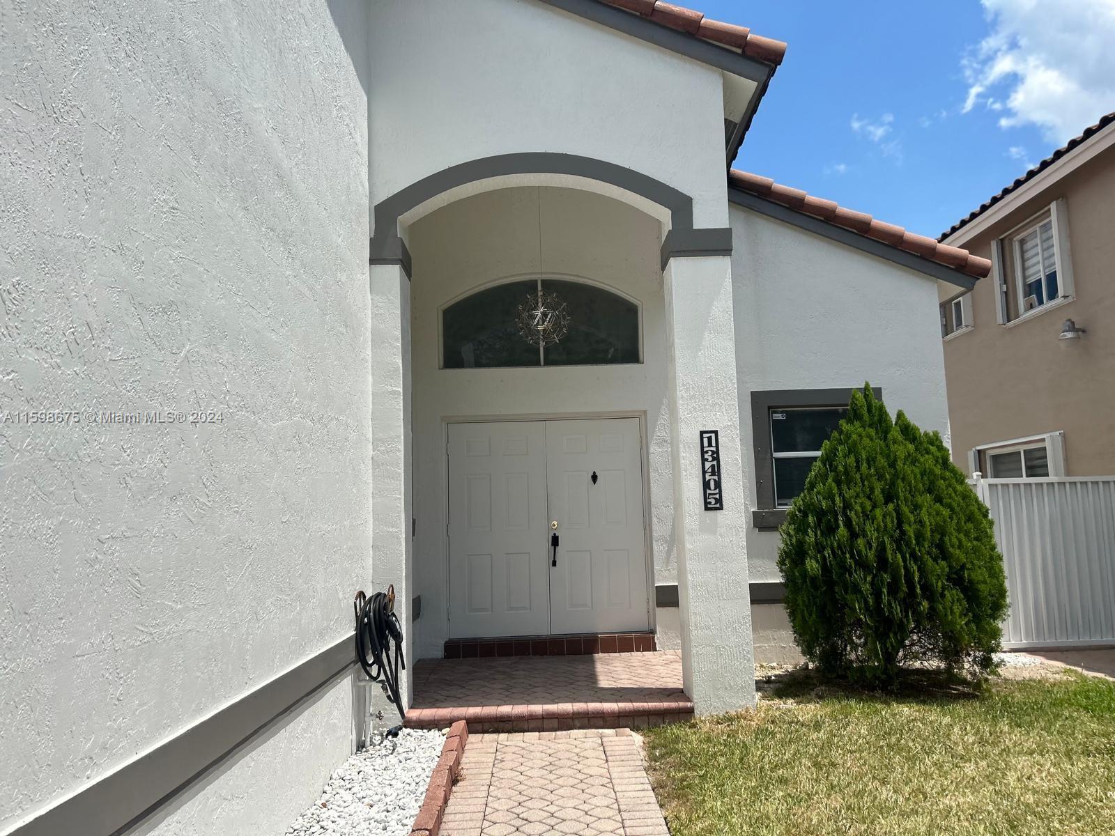 13405 SW 144th Ter # 13405