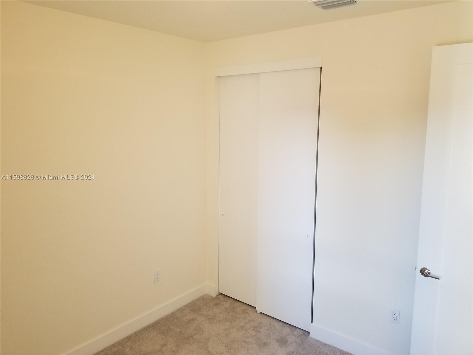 10220 NW 63rd Ter # 111