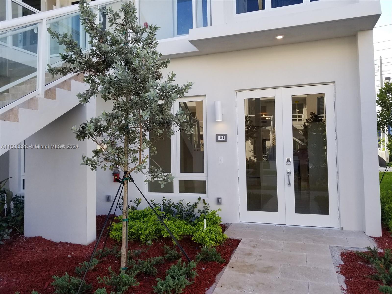 10220 NW 63rd Ter # 111