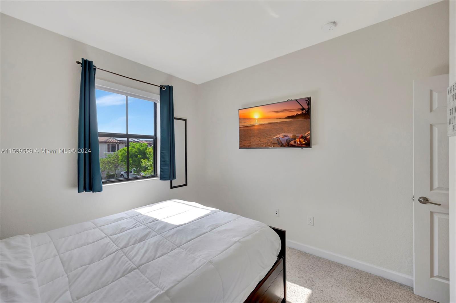 232 NE 23rd Ter # 232