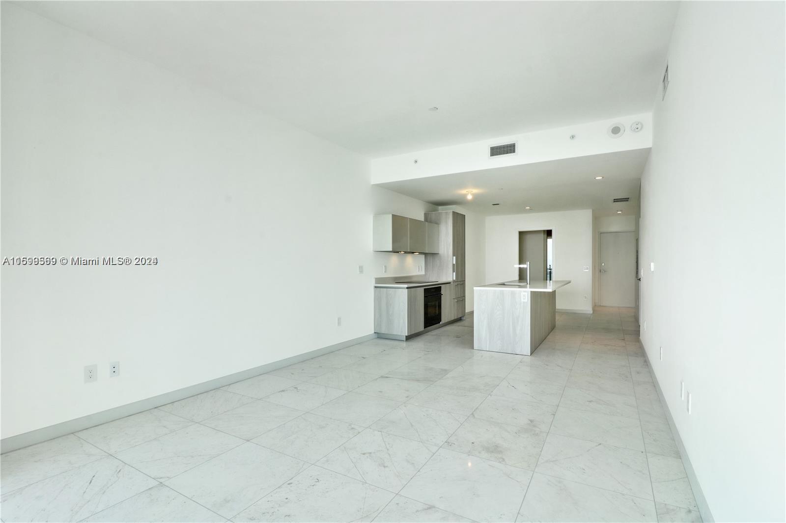 480 NE 31st St # 3103