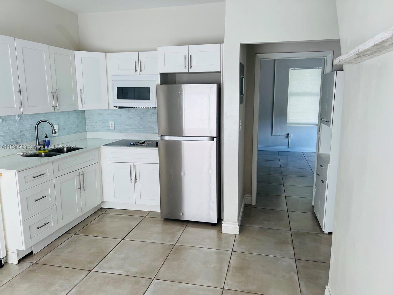 1536 Polk St # 6