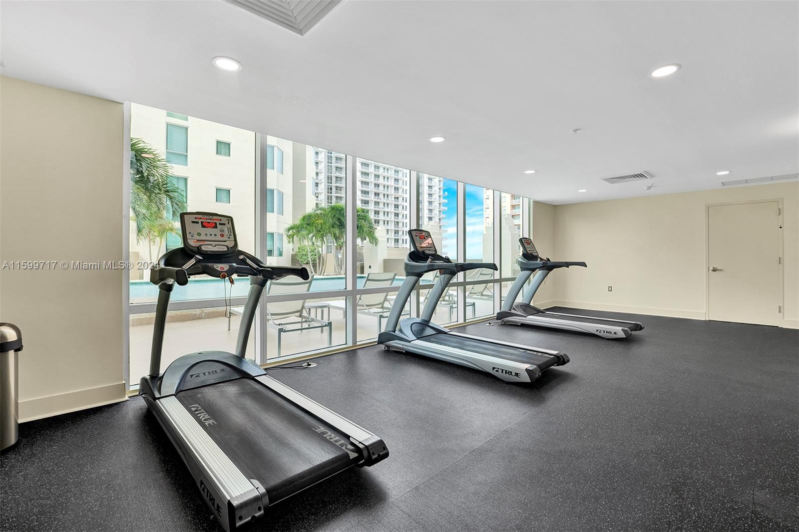 9055 SW 73rd Ct # 2109