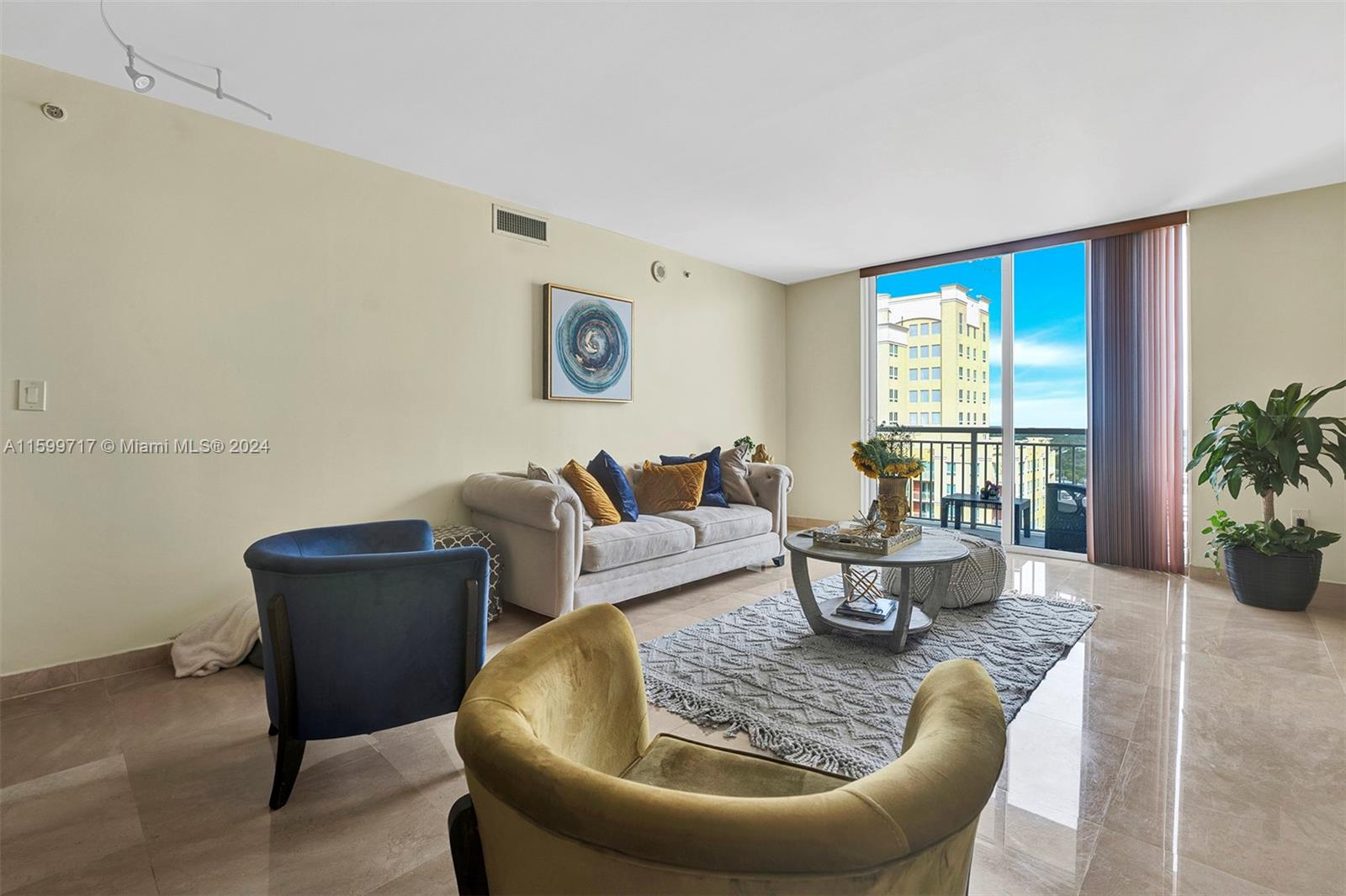 9055 SW 73rd Ct # 2109