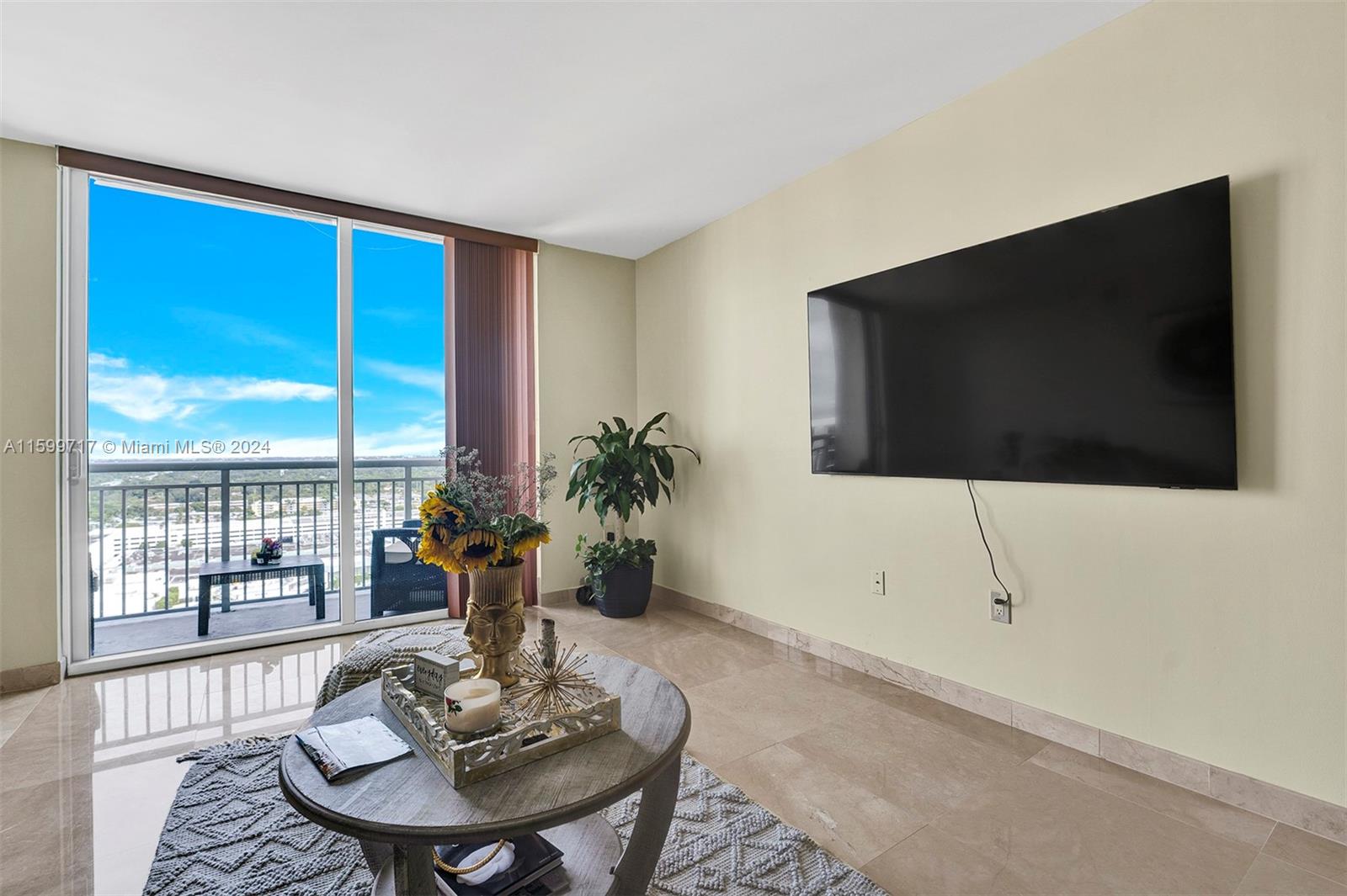 9055 SW 73rd Ct # 2109