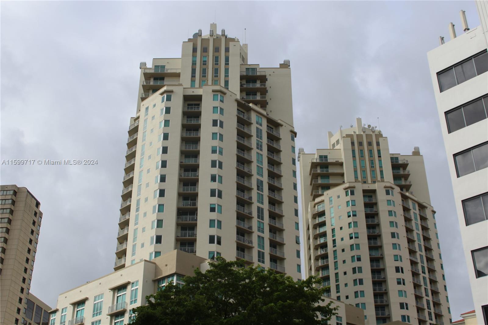 9055 SW 73rd Ct # 2109