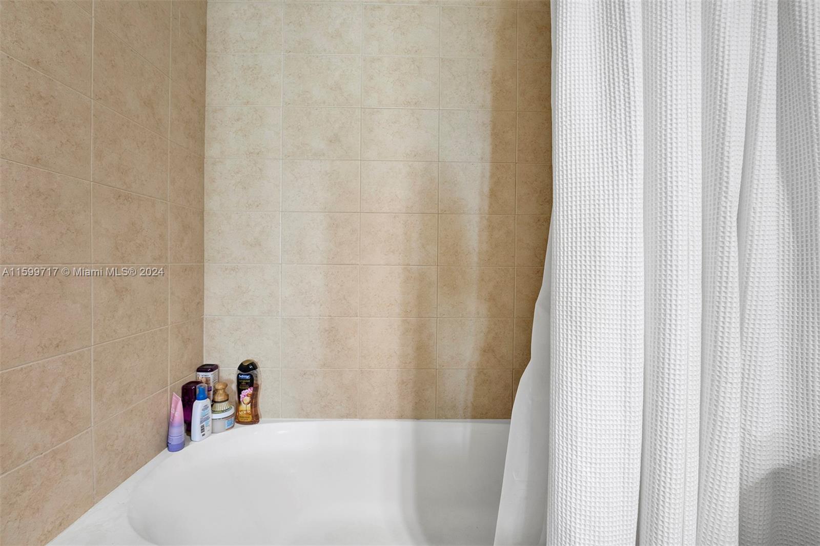 9055 SW 73rd Ct # 2109