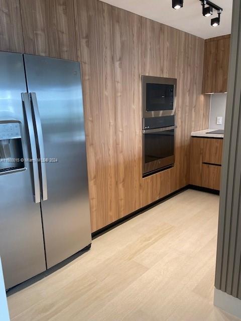 170 Ocean Lane Dr # 403