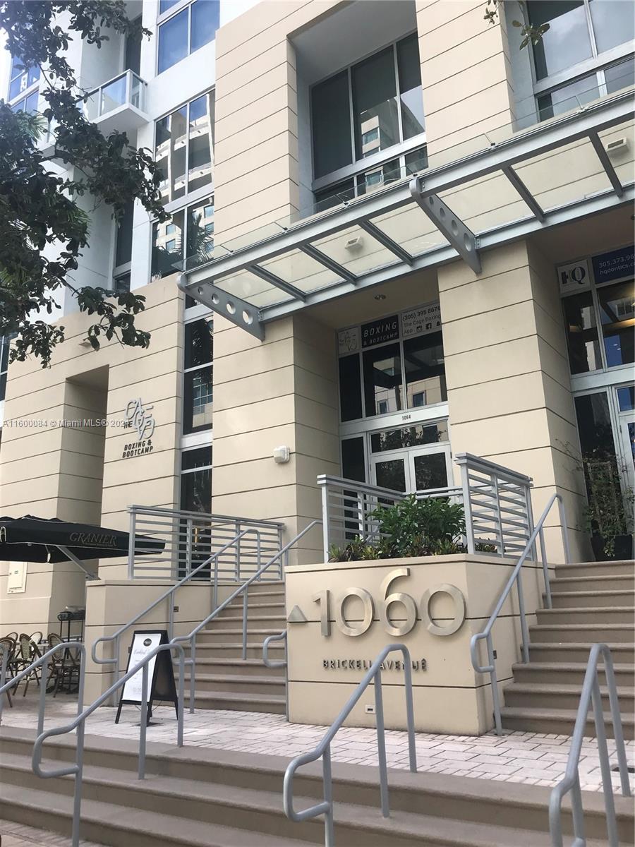 1060 Brickell Ave # 2801