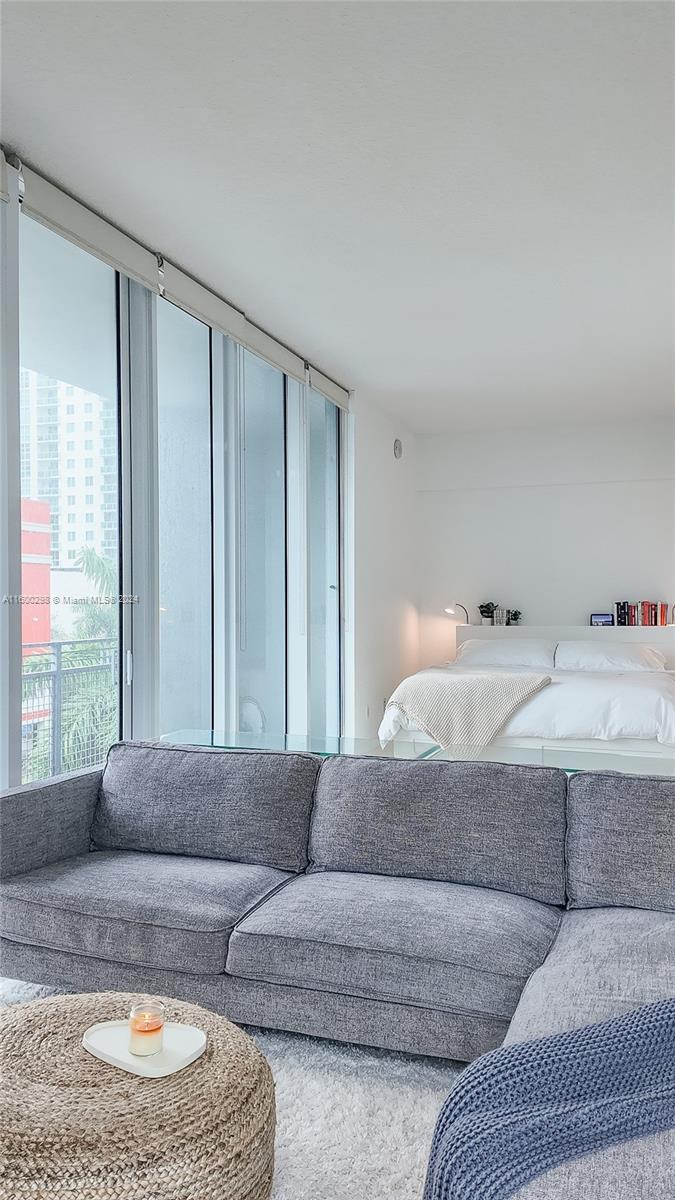 350 NE 24th St # 410