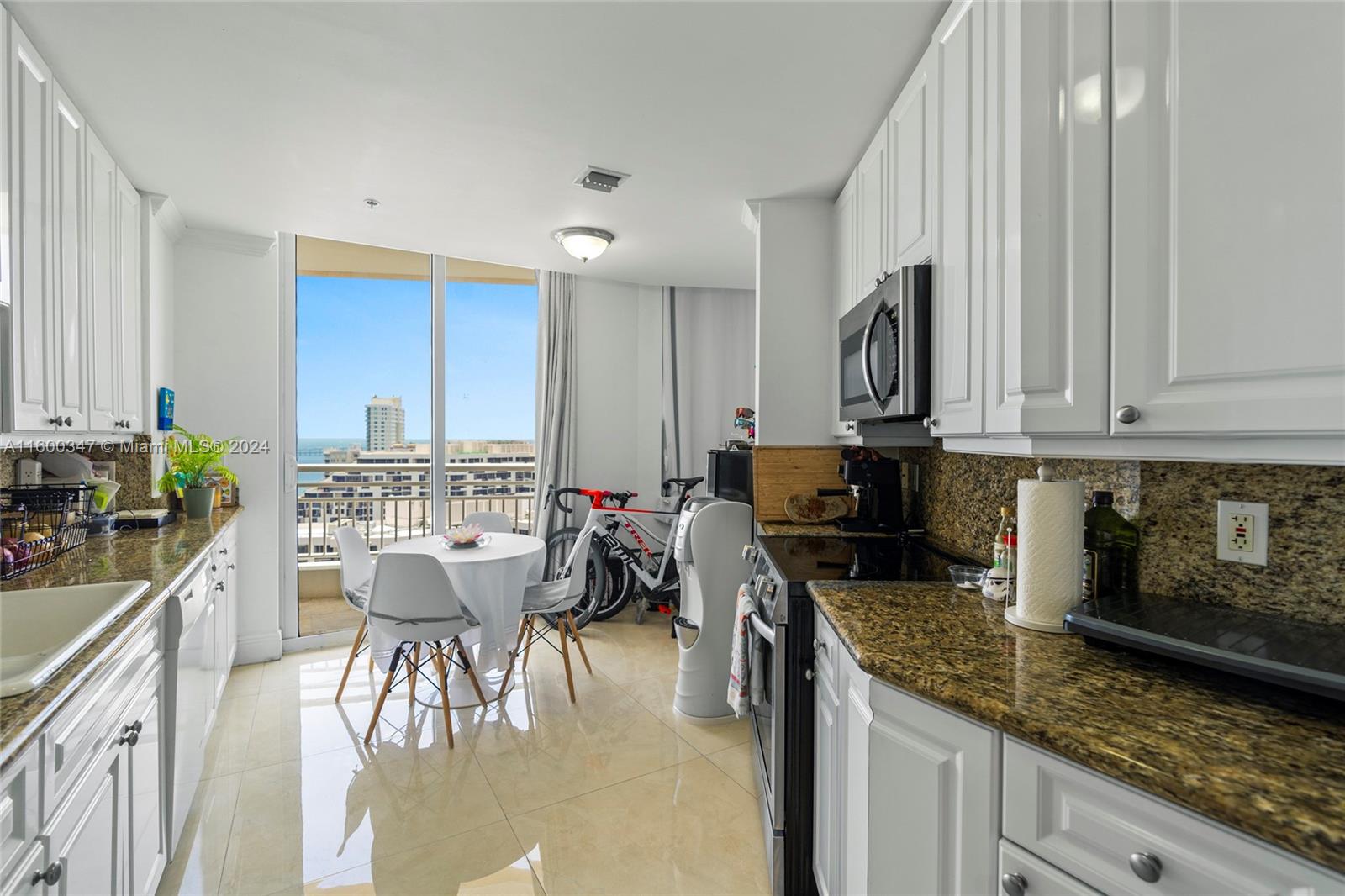 848 Brickell Key Dr # 2405