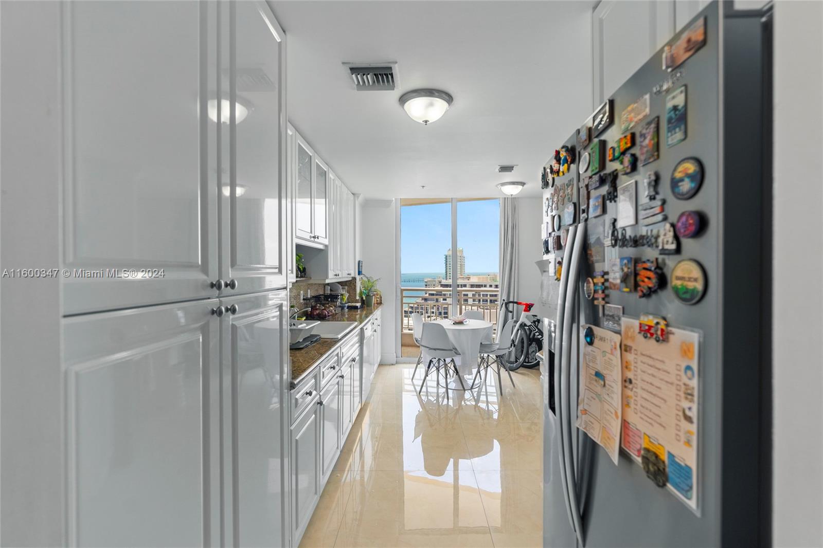 848 Brickell Key Dr # 2405