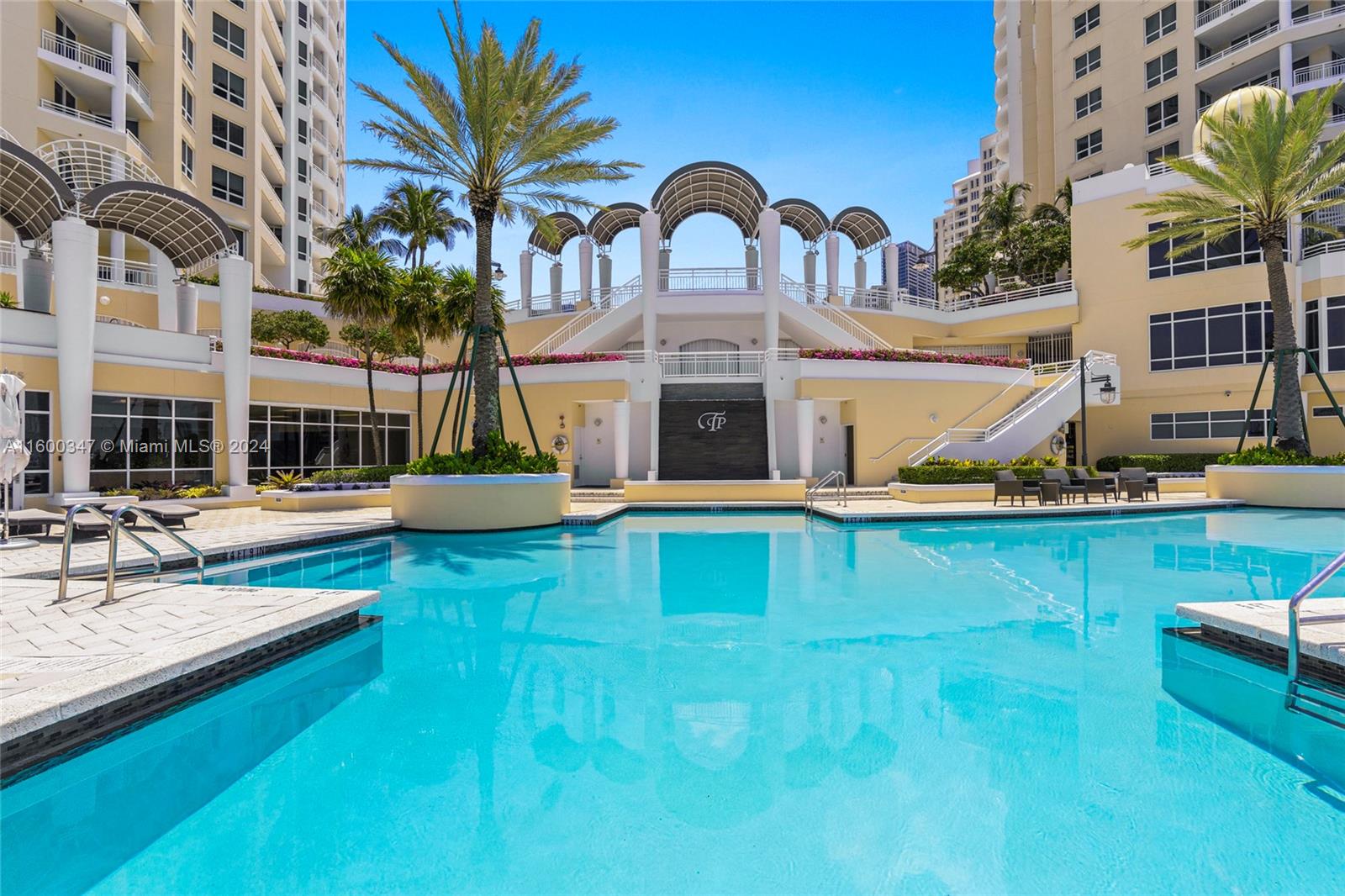 848 Brickell Key Dr # 2405