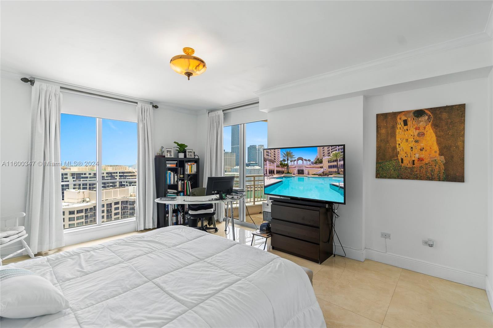 848 Brickell Key Dr # 2405