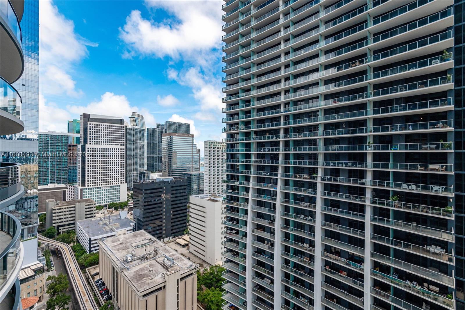 1000 Brickell Plz # 3005