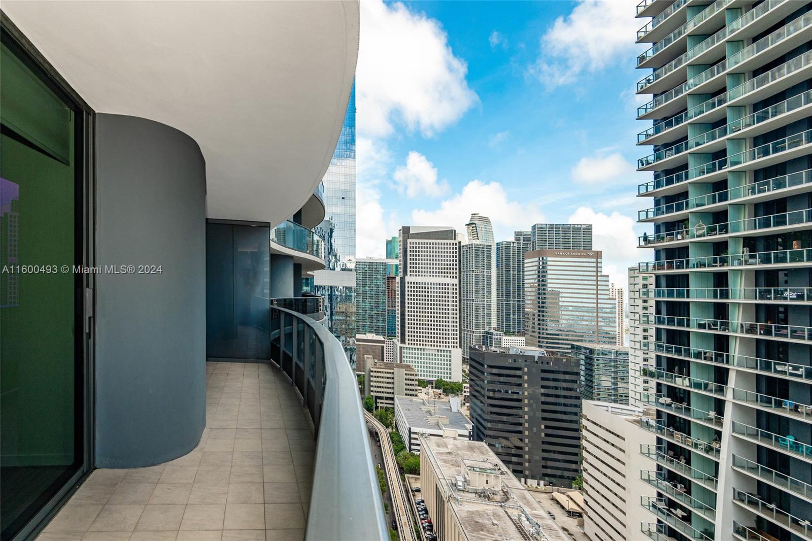 1000 Brickell Plz # 3005