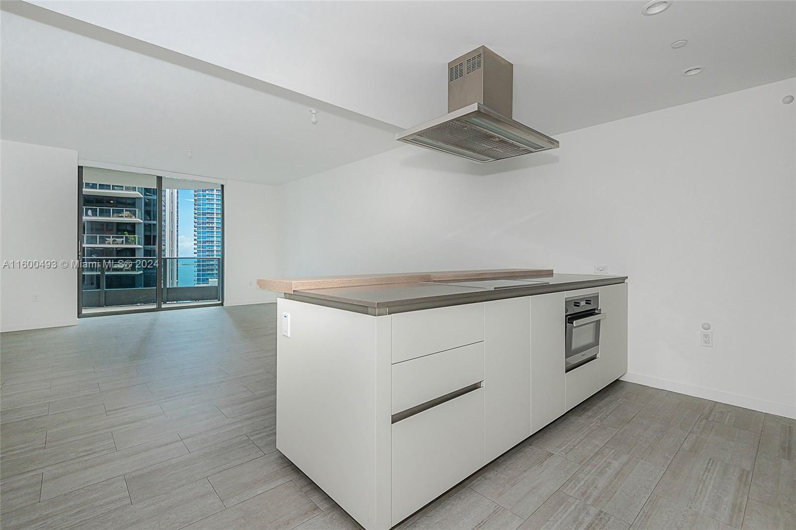 1000 Brickell Plz # 3005