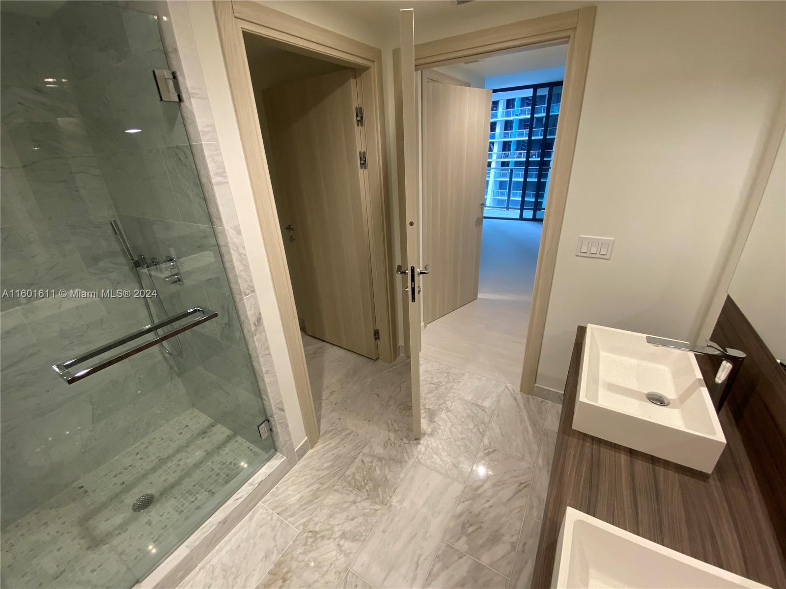1000 Brickell Plaza # 2307