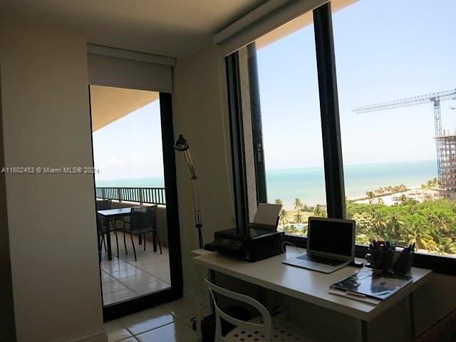 201 Crandon Blvd # 1027