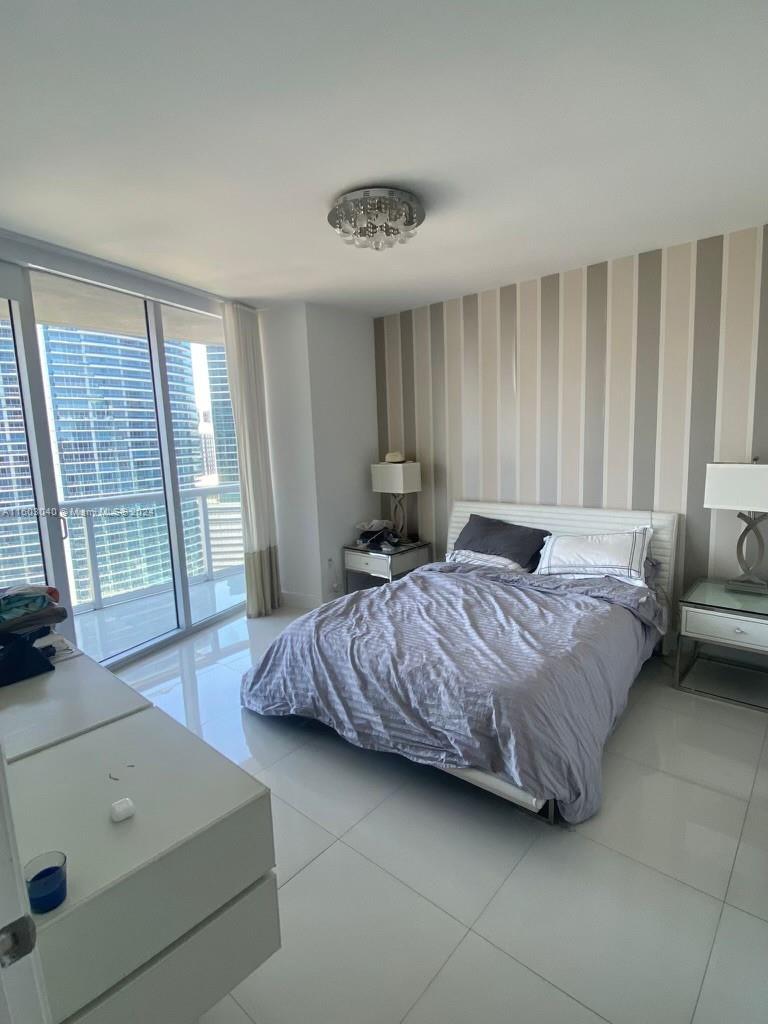 465 Brickell Ave # 3104