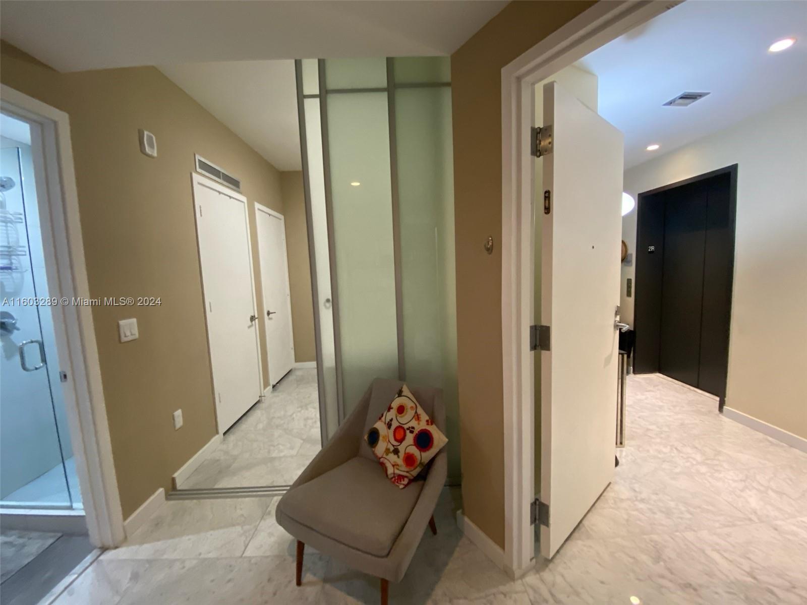 2900 NE 7th Ave # 2102